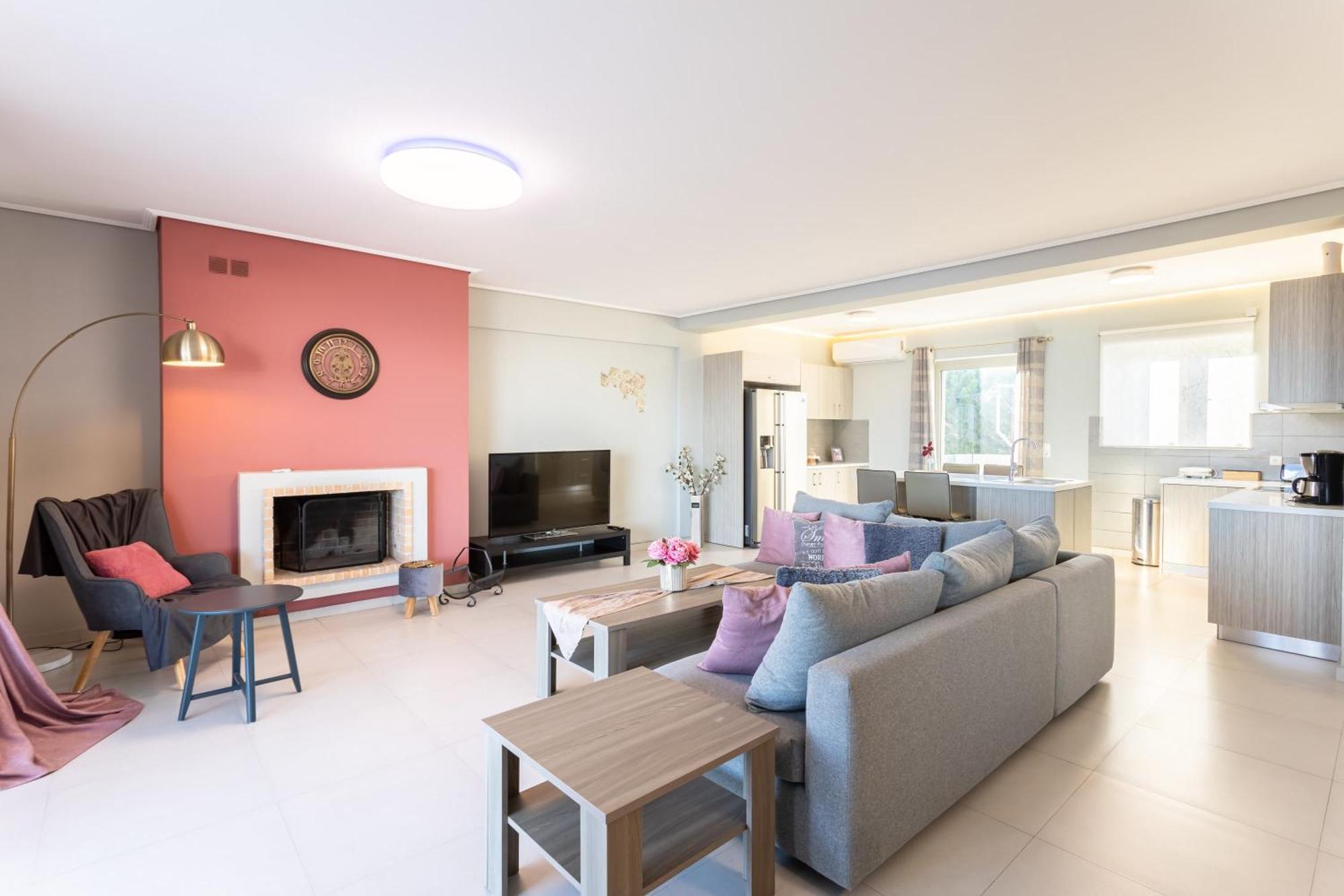 Beachfront Artemida Retreat - Peony Seabreeze Gem Eksteriør billede